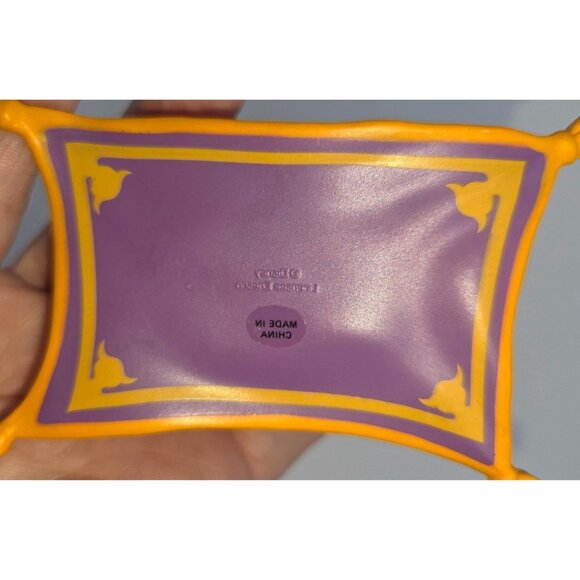 Vintage 1990 Disney Aladdin Magic Carpet Ride 2.5" Enesco Ornament - Picture 4 of 4